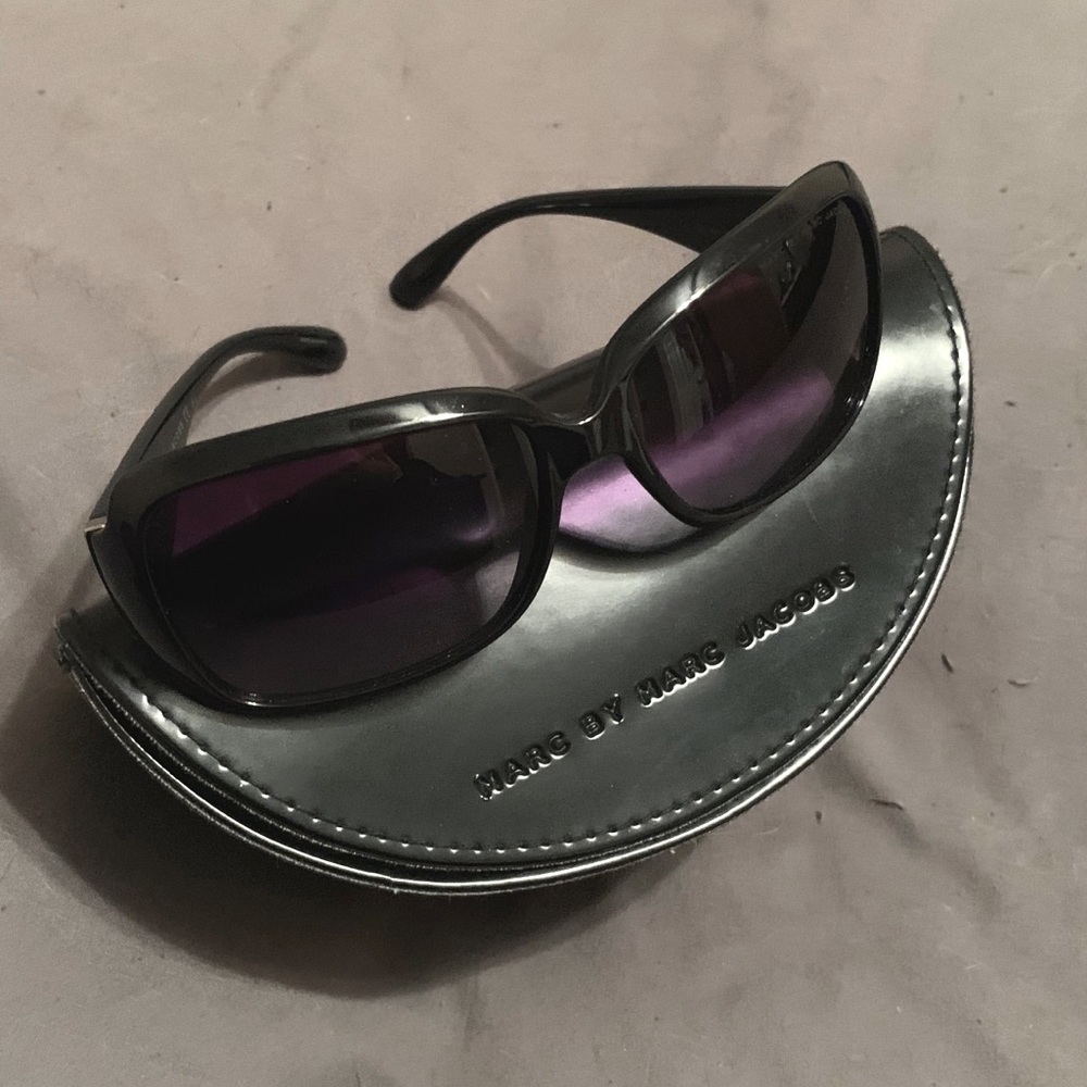 Marc Jacobs sunglasses and case